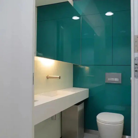 Glass Walls for Bathrooms and Kitchens